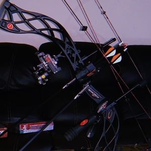 Meet your Posher, Elijah